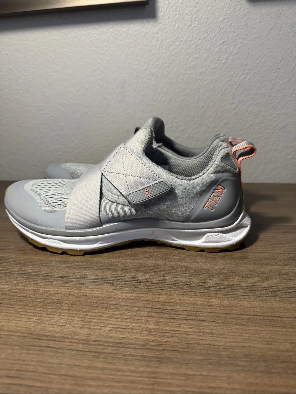 Tiem Slipstream Cycling Shoes Gray Bicycle Spin Indoor size 7
